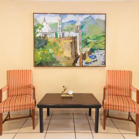 CHN Hotel Monterrey Santa Fe-3