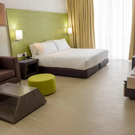 Holiday Inn Express - Cartagena Bocagrande By Ihg-3
