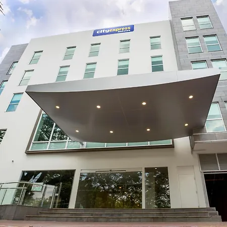 City Express Plus By Marriott Cali Colombia-3