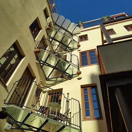 Amfores Boutique Guest House-3