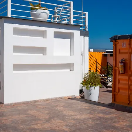 Container Inn Hotel Aeropuerto-3