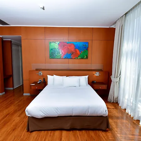 Radisson Ciudad Empresarial Santiago-3