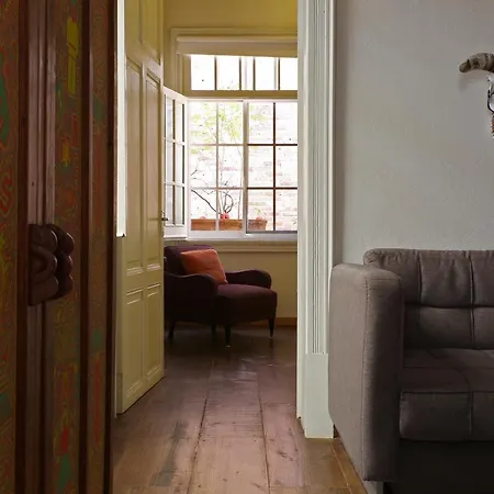 El Patio 77 B&B-2
