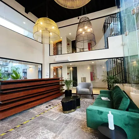 Urban Towers - Brand New Contemporary Apartment In Downtown-2