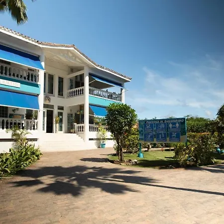 Hosteria Mar y Sol-2