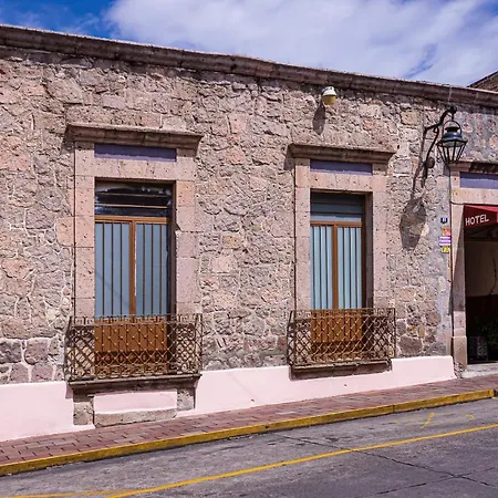 Hotel Cantera Rosa-3