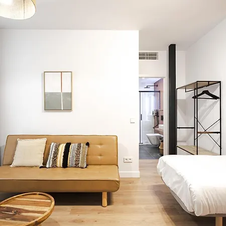 Vallecas Suites By Olala Homes-3