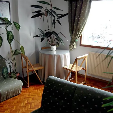 Hostal Charo II-3