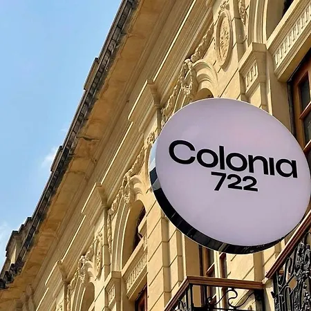 Colonia Suites 722-2