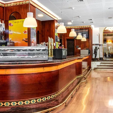 Hotel Reina Cristina-3