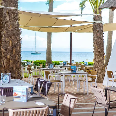 The Oasis By Don Carlos Resort (Adults Only)-3