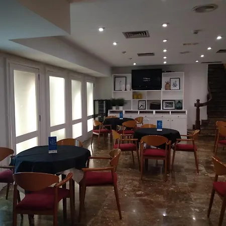 Hotel Leuka-3