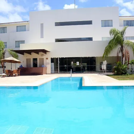 Wyndham Garden Playa del Carmen-3