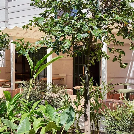 Antipoda Hotel Boutique-3