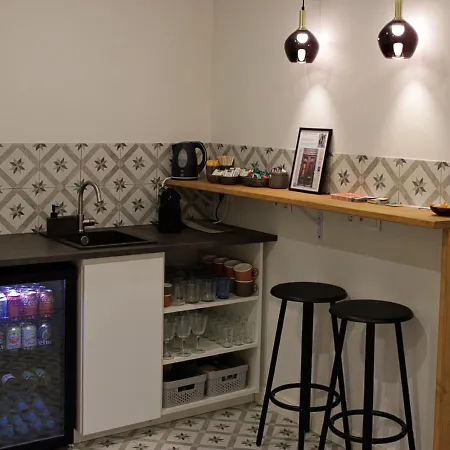 Valola Boutique Rooms-3
