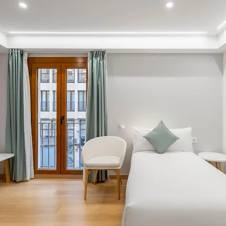 Odyssey Rooms Alicante-2