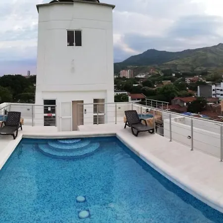 Aparta Suites La Flora-2