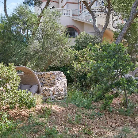 Chateau Capitoul-2