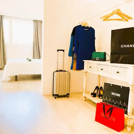 Collection Port - B&B Boutique , Alicante Center-2