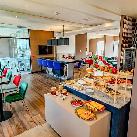 Hampton By Hilton Santiago Las Condes-2