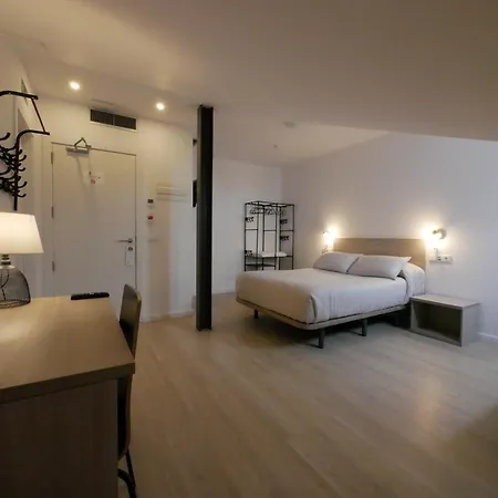 Hotel Myro-3