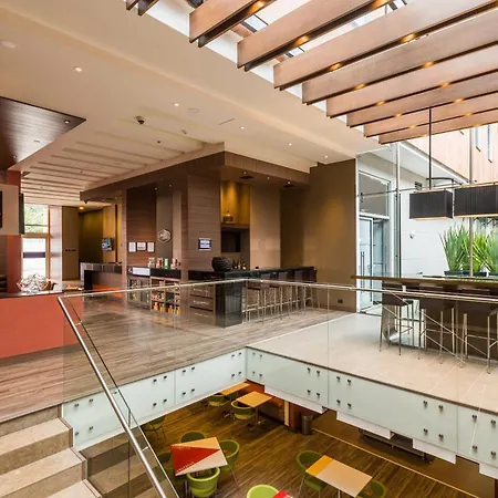 Hampton by Hilton Bogota Usaquen-3