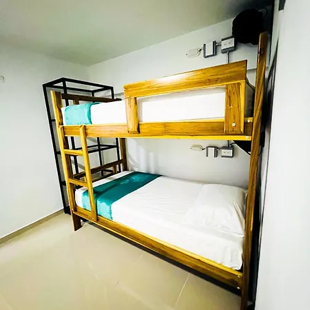 Kromatic Hostel-2