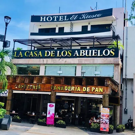 Hotel zócalo abuelos-2