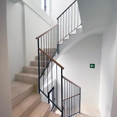 Hotel BESTPRICE Valencia-2