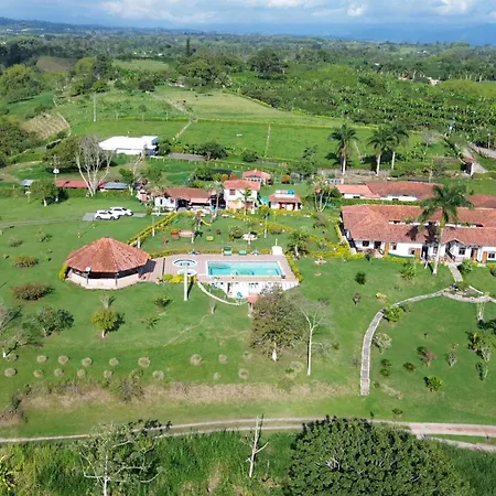 Finca Hotel Tradicion Cafetera-2