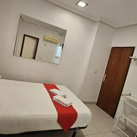 Hostal Las Vegas-3