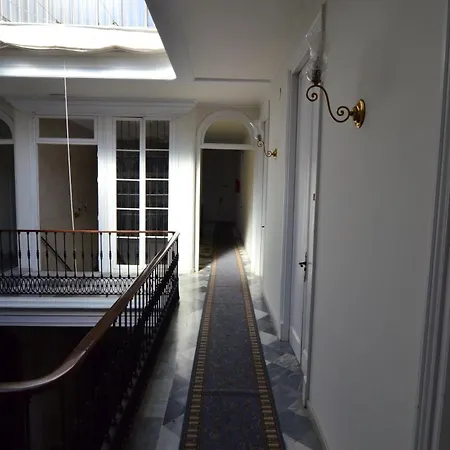 Nuevo Hotel-3