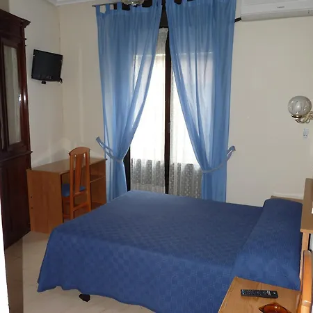 Hostal Fernandez-3
