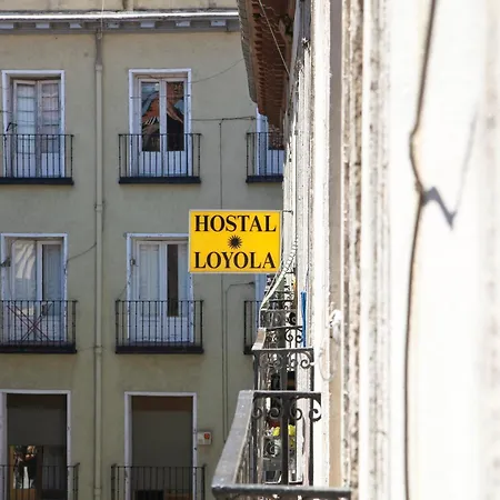 Hostal Loyola-2