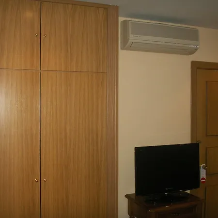 Hostal La Nava-3