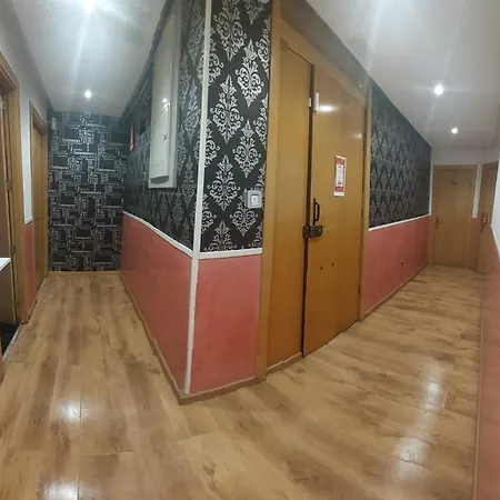 Hostal New Life Madrid-3