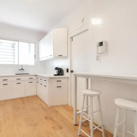 Coliving Gran Via Carlos III-3