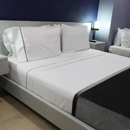 Hotel Lleras 10-2