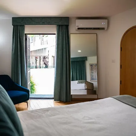 Hotel Roma 191-2