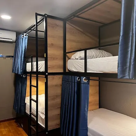 Hostel Estrella 20-2