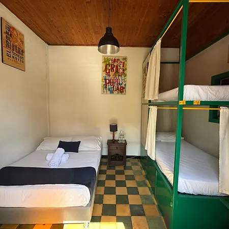Viajero Hostel Cali&Salsa School-2