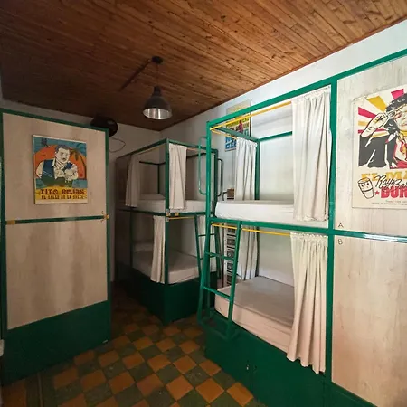 Viajero Hostel Cali&Salsa School-3