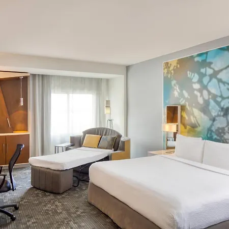 Courtyard By Marriott Queretaro-3