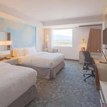 Courtyard By Marriott Saltillo-3