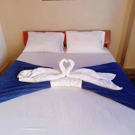 Hotel Unico Medellin S.A.S-3