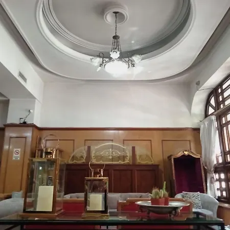 Astoria Hotel-2