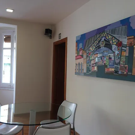 Hostal Madrazo-3