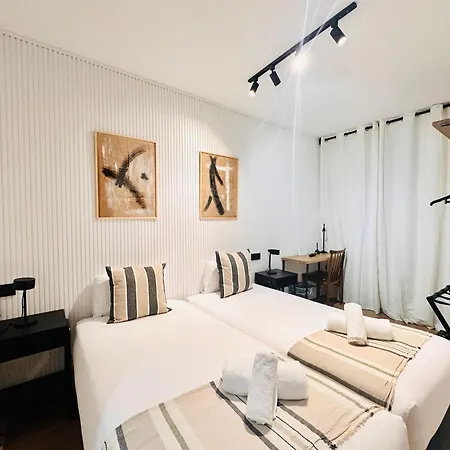 Autentic Boutique Moncloa-2