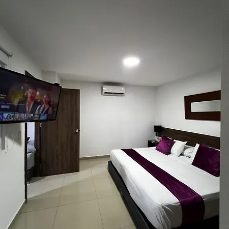 Apartamentos Deluxe La Flora-2