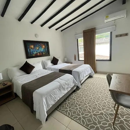 Aguacatala Hotel Boutique-3